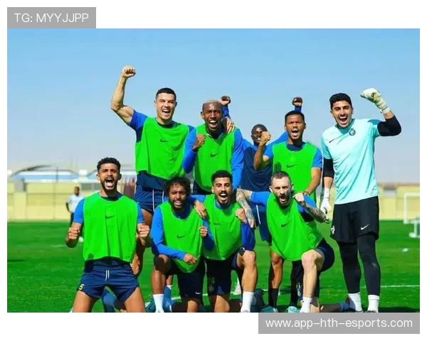 球员在比赛中展现领导力带动队友奋勇拼搏，球队领袖需要具备的