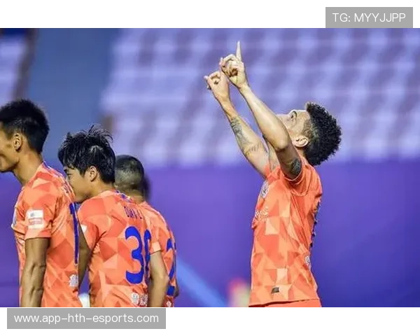 多点进攻全面开花，防守体系被击穿